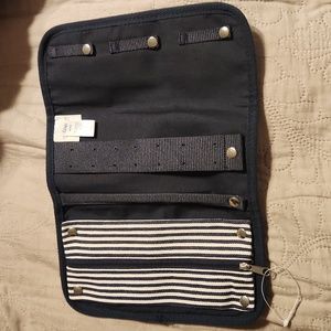 Jewelry travel organizer